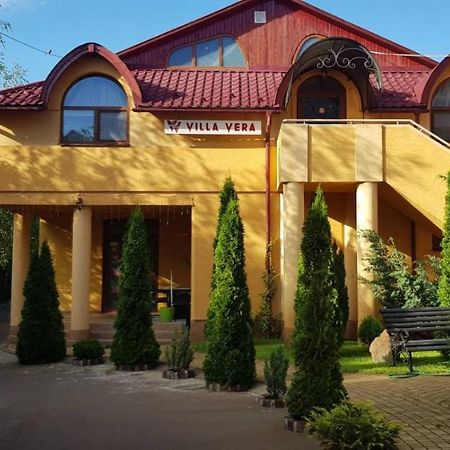 Villa Vera Berehove  Esterno foto