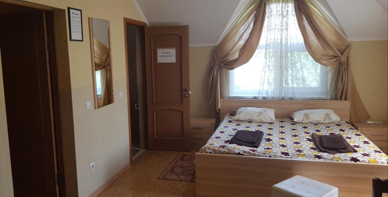 Villa Vera Berehove  Esterno foto