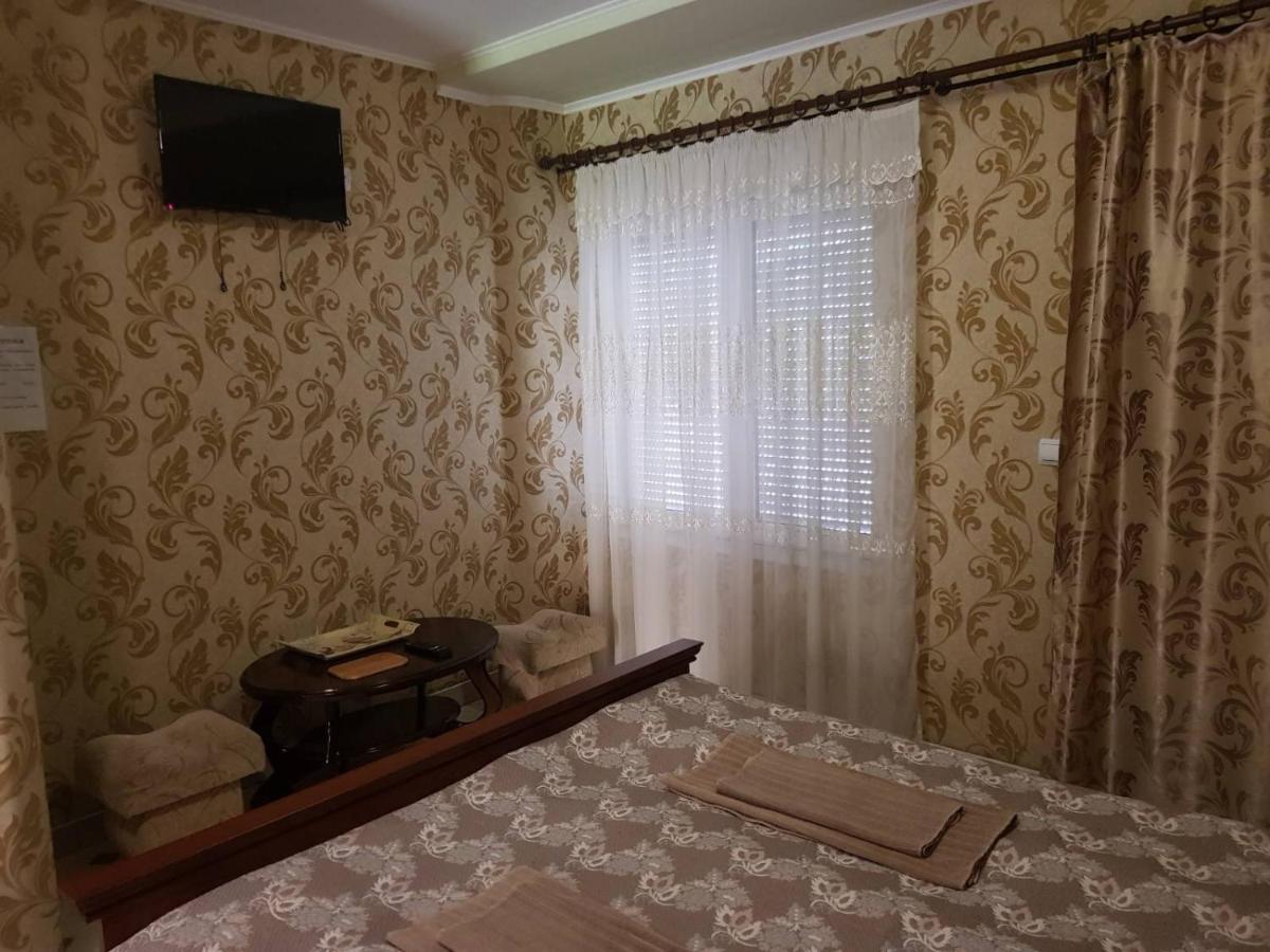 Villa Vera Berehove  Esterno foto