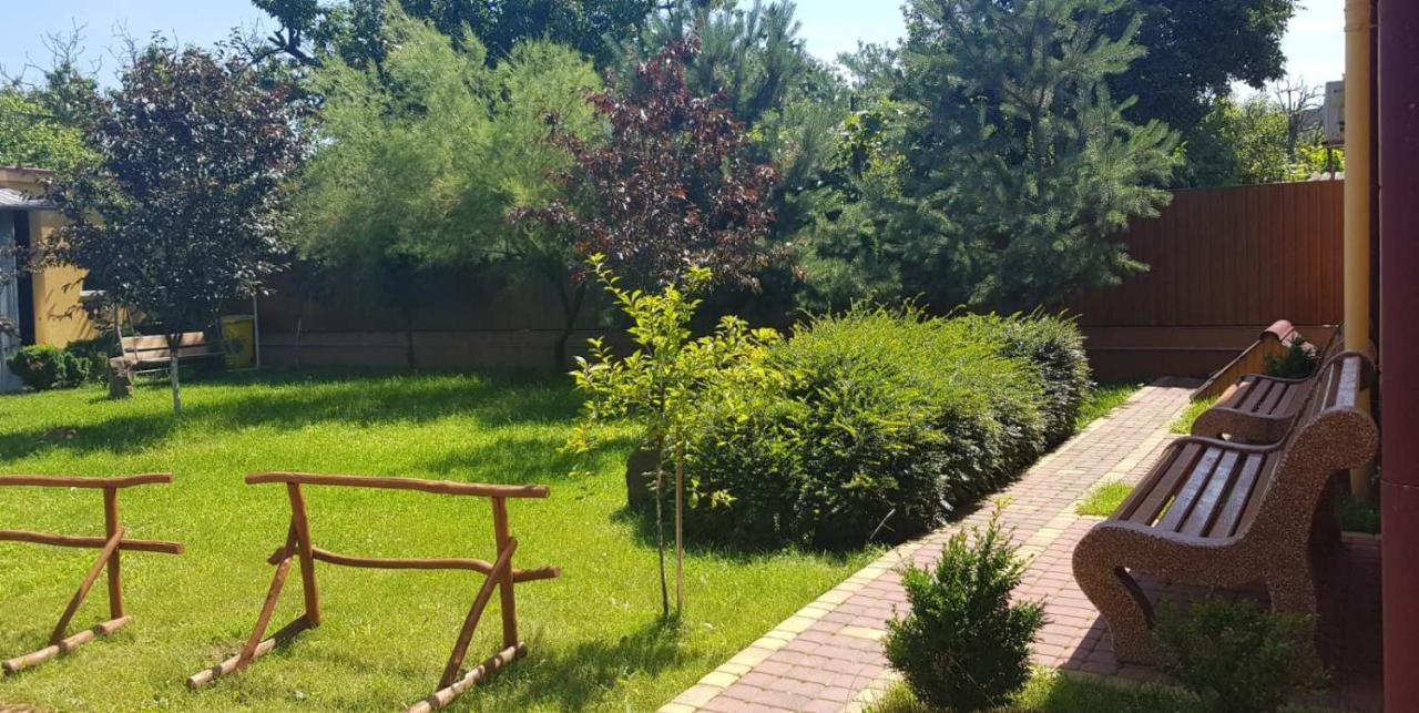 Villa Vera Berehove  Esterno foto