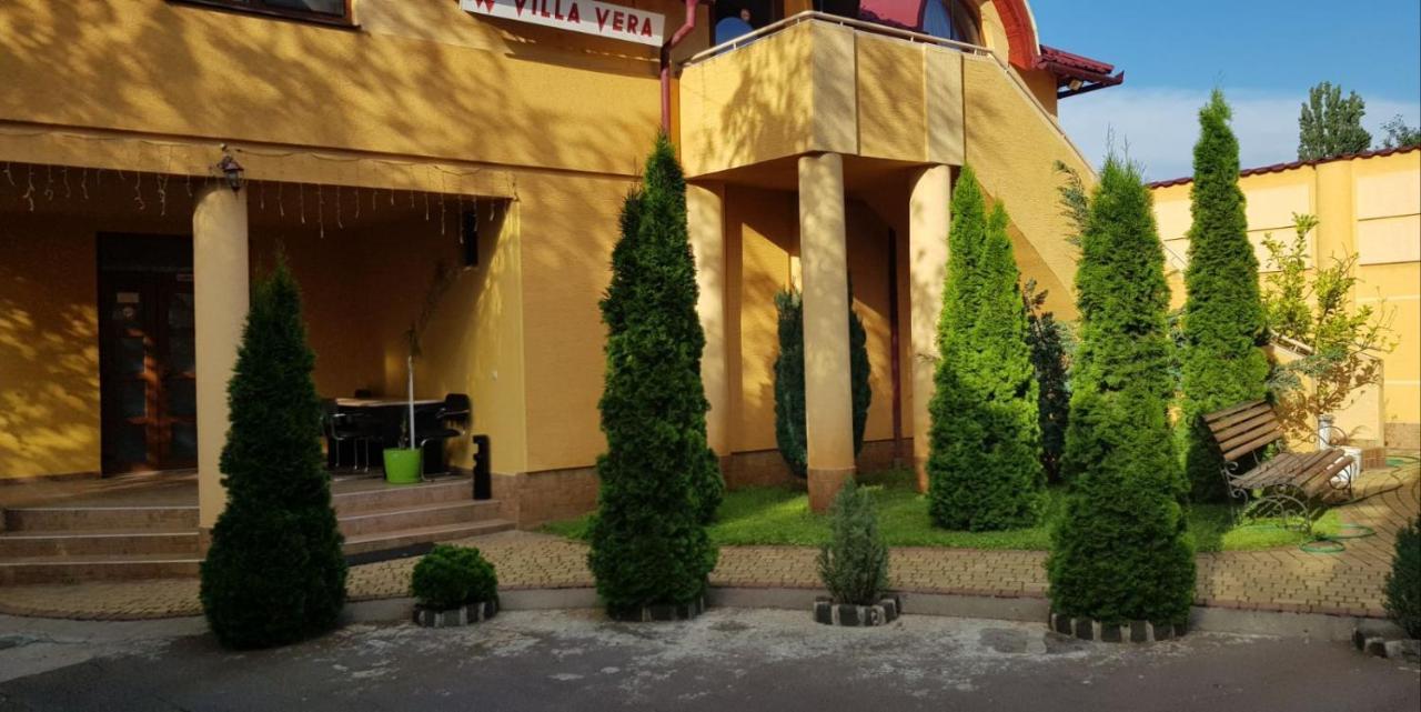 Villa Vera Berehove  Esterno foto