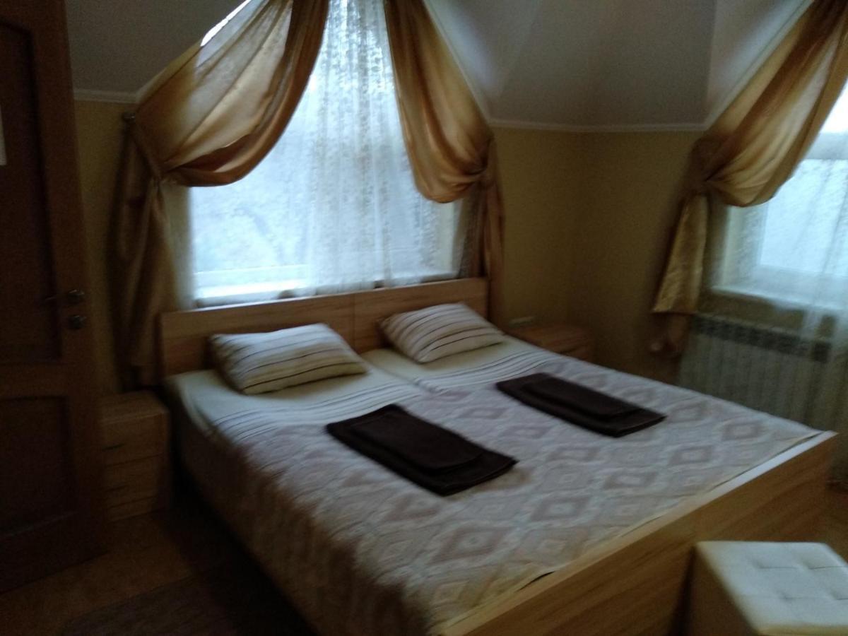 Villa Vera Berehove  Esterno foto