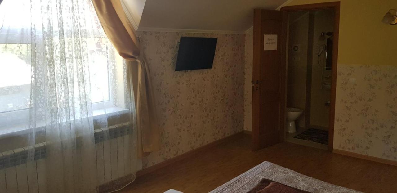 Villa Vera Berehove  Esterno foto