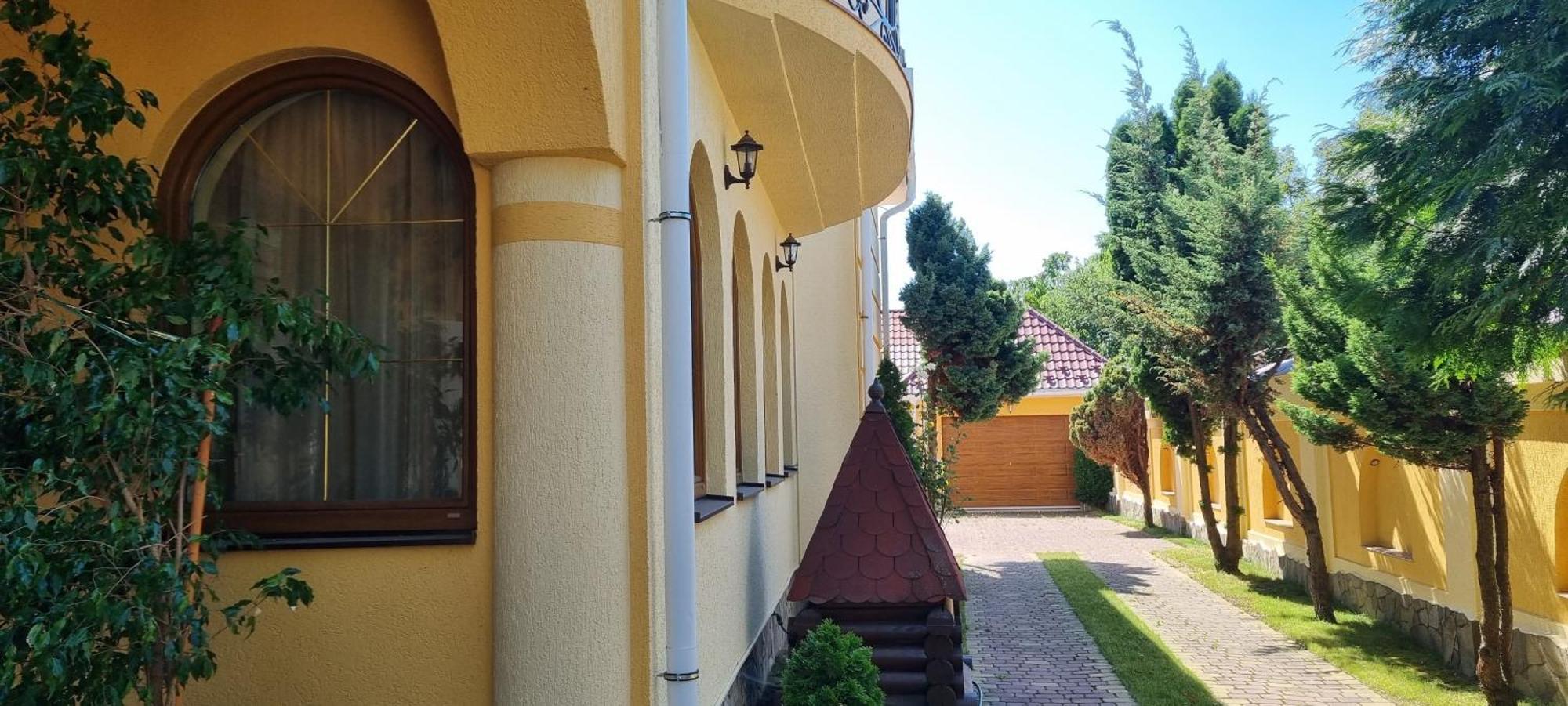 Villa Vera Berehove  Esterno foto